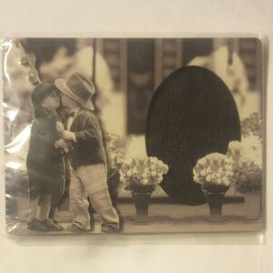 NWT Vintage 1996 Figi Photo Frame with Children Design